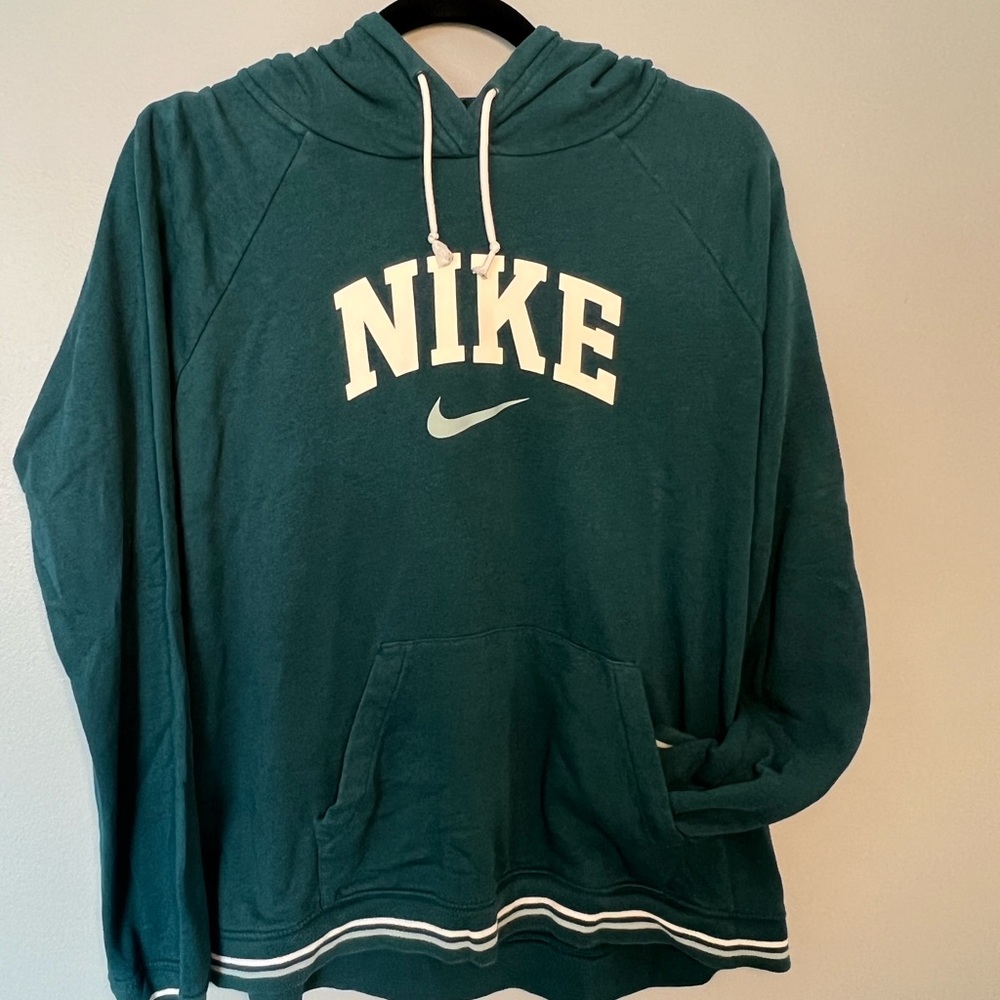Nike lightweight hoodie green XL